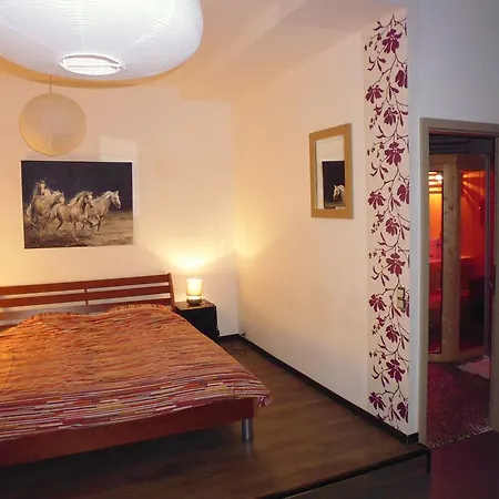 V.k. Pgmbh Bed & Breakfast 3*